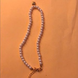 Pearl choker
